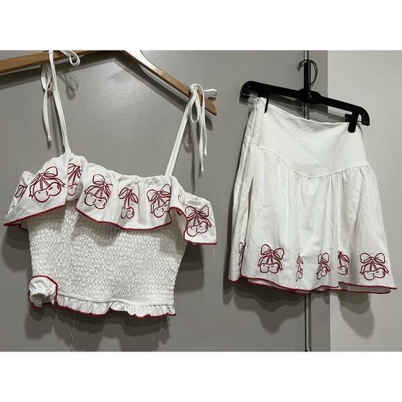 Thirty/Thirty LA Other - NWT Thirty/Thirty LA White Red Cherry Print Linen Blend 2 Piece skirt Set Size L